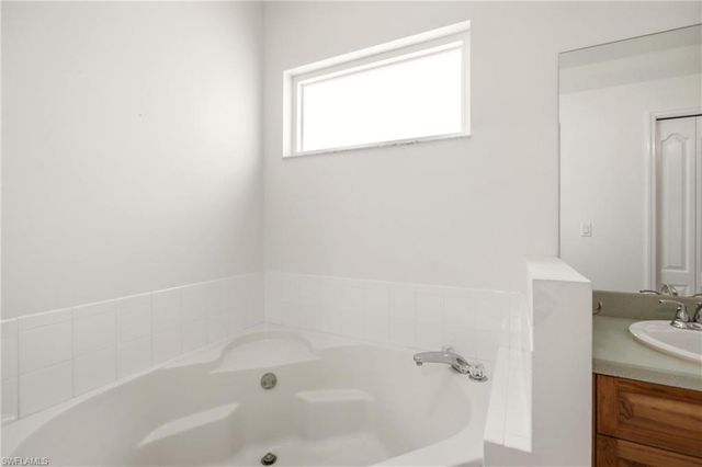 25521 Inlet Way CT, Bonita Springs, FL 34135