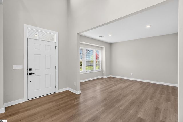 2102 Bluet Drive, Woodruff, SC 29388