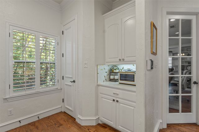612 Rockingham Drive, Irving, TX 75063