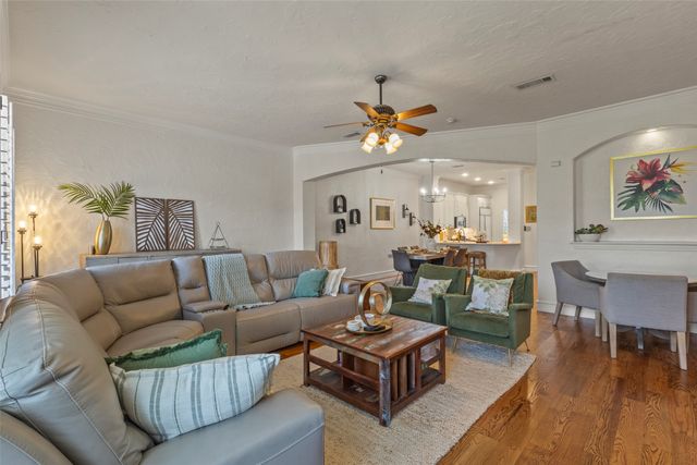 612 Rockingham Drive, Irving, TX 75063