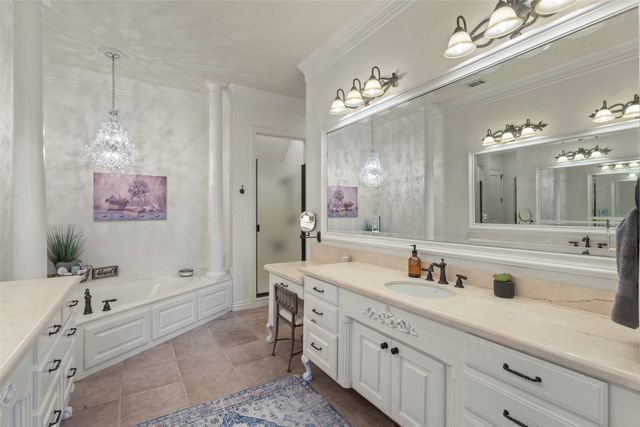 612 Rockingham Drive, Irving, TX 75063