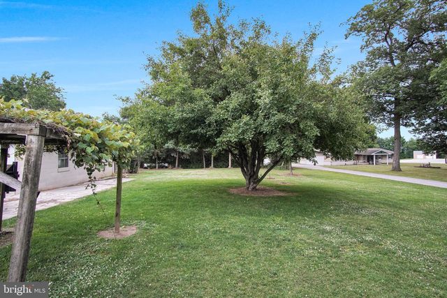 660 BLACK ROCK RD, Hanover, PA 17331