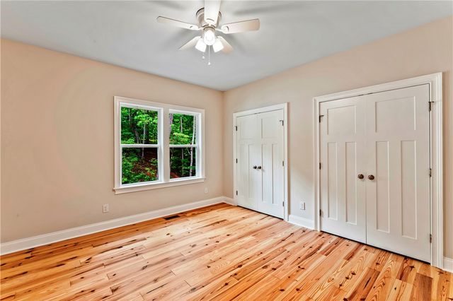 110 Gabriel Way, Pickens, SC 29671