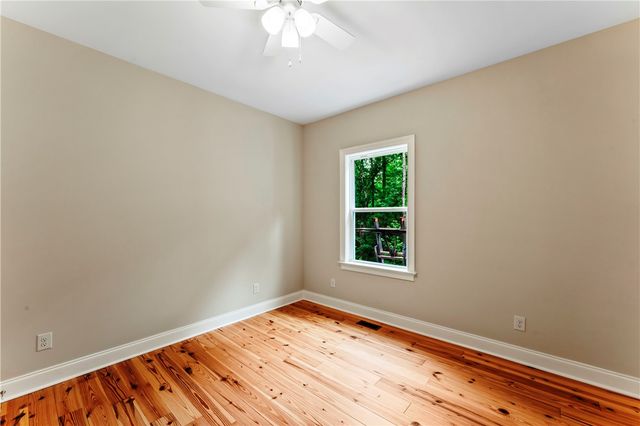 110 Gabriel Way, Pickens, SC 29671