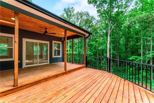 110 Gabriel Way, Pickens, SC 29671