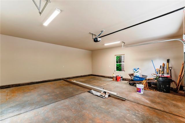 110 Gabriel Way, Pickens, SC 29671