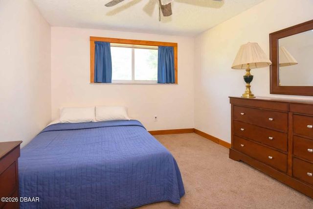 1014 W Samms Avenue, Port Orange, FL 32129