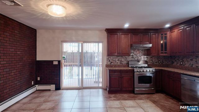 482 Morningside Avenue B, Fairview, NJ 07022