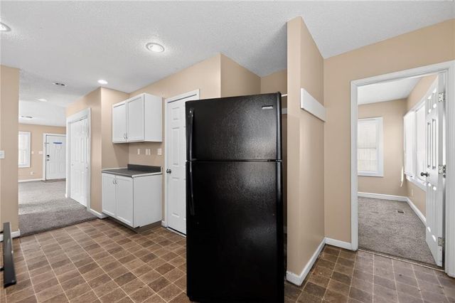 8219 Wayne Avenue, Kansas City, MO 64131