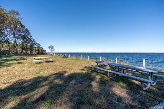 17 Forrest Drive, Lloyd Neck, NY 11743