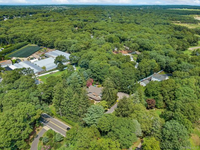811 Canal Road, Mount Sinai, NY 11766