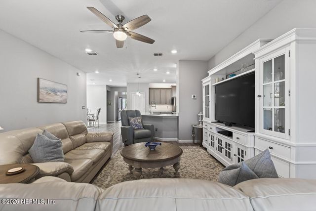 872 BROWN BEAR RUN, St. Johns, FL 32259