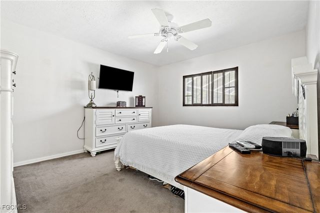 3802 SE 4th AVE, Cape Coral, FL 33904