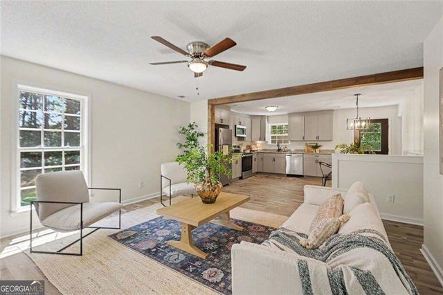 7290 State Rte 5, Douglasville, GA 30135