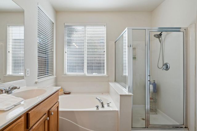 2916 N Platte Way, Sacramento, CA 95835