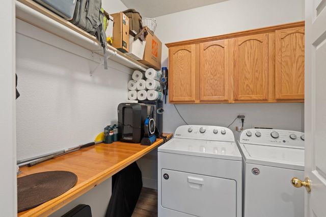 2916 N Platte Way, Sacramento, CA 95835