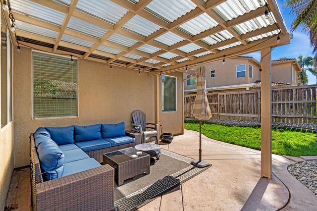 2916 N Platte Way, Sacramento, CA 95835