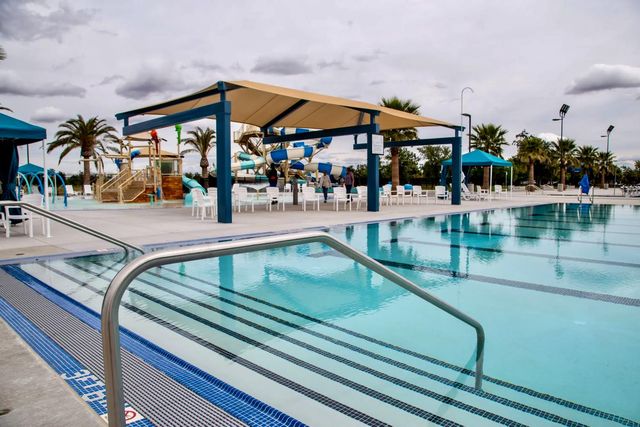 2916 N Platte Way, Sacramento, CA 95835