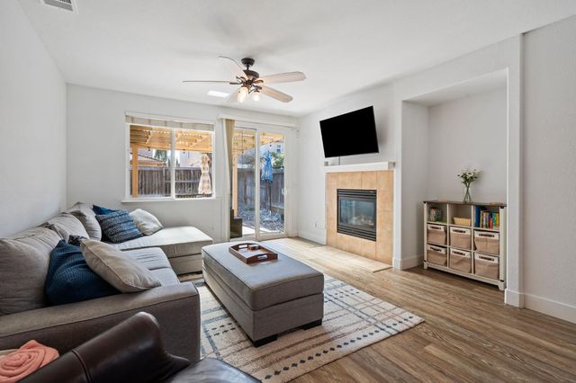 2916 N Platte Way, Sacramento, CA 95835