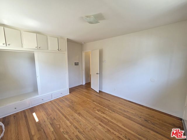 1532 N Harvard Boulevard 8, Los Angeles, CA 90027