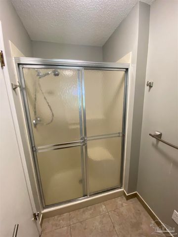 8874 Burning Tree Rd, Pensacola, FL 32514