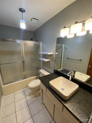 8874 Burning Tree Rd, Pensacola, FL 32514