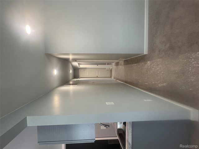 1917 Keppen Boulevard, Lincoln Park, MI 48146