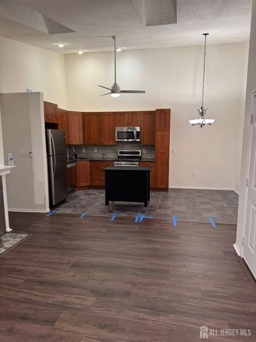 93 Caitlin Court, Franklin, NJ 08823