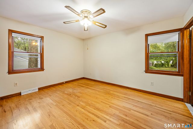 1140 Shepard Avenue, Hamden, CT 06514