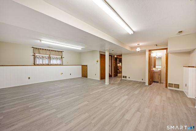 1140 Shepard Avenue, Hamden, CT 06514