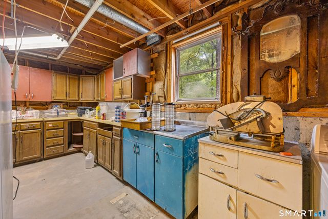 1140 Shepard Avenue, Hamden, CT 06514