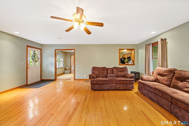 1140 Shepard Avenue, Hamden, CT 06514