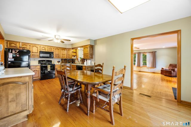 1140 Shepard Avenue, Hamden, CT 06514