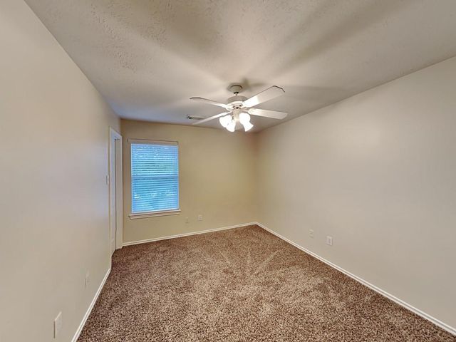410 Sun River Lane, Galveston, TX 77539