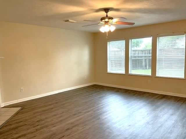 410 Sun River Lane, Galveston, TX 77539