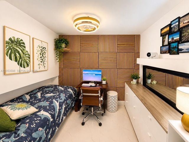 6450 Collins Ave 1001, Miami Beach, FL 33141