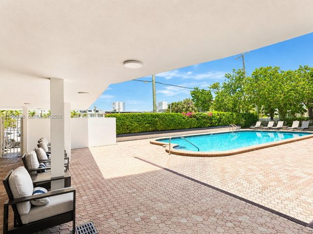 6450 Collins Ave 1001, Miami Beach, FL 33141