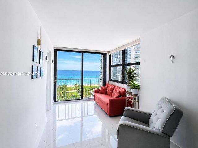 6450 Collins Ave 1001, Miami Beach, FL 33141