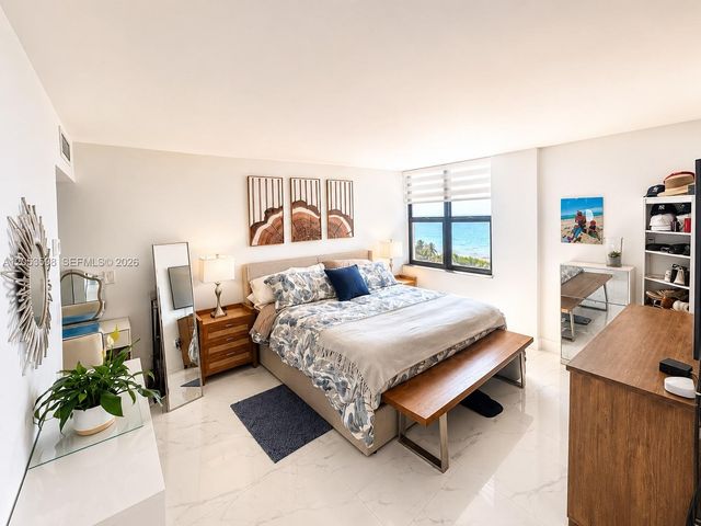 6450 Collins Ave 1001, Miami Beach, FL 33141