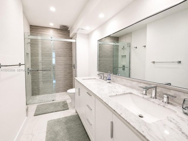 6450 Collins Ave 1001, Miami Beach, FL 33141