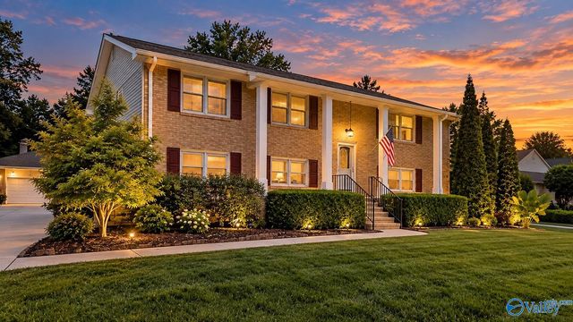 306 Spring Valley Court SW, Huntsville, AL 35802
