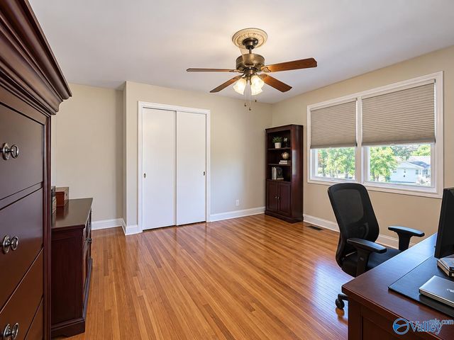 306 Spring Valley Court SW, Huntsville, AL 35802
