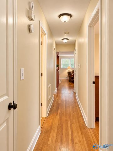 306 Spring Valley Court SW, Huntsville, AL 35802