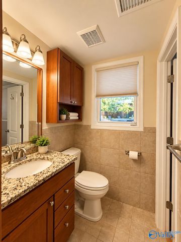 306 Spring Valley Court SW, Huntsville, AL 35802