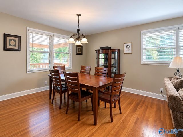 306 Spring Valley Court SW, Huntsville, AL 35802