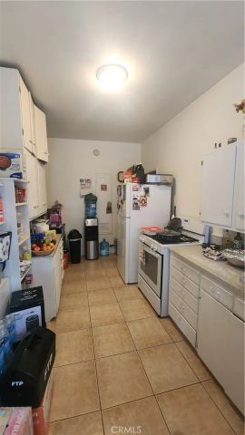 806 E Main, Santa Maria, CA 93454