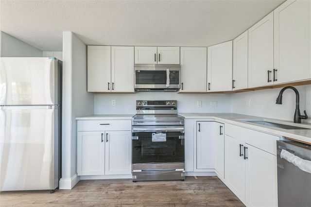 18925 3RD AVENUE, Orlando, FL 32820