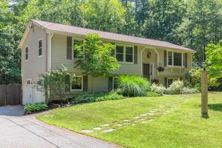 46 Cleveland Hill Road, Brookline, NH 03033