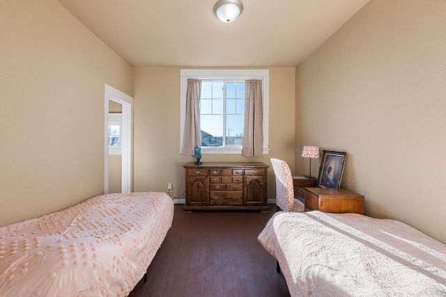 2012 N Ruby St, Spokane, WA 99207