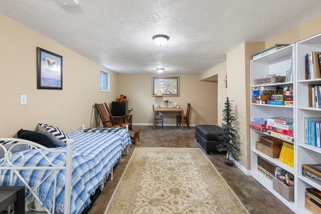 2012 N Ruby St, Spokane, WA 99207